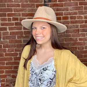 Meet your Posher, Sydney